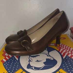 Dressbarn Elegant Brown Heels size 7.5M